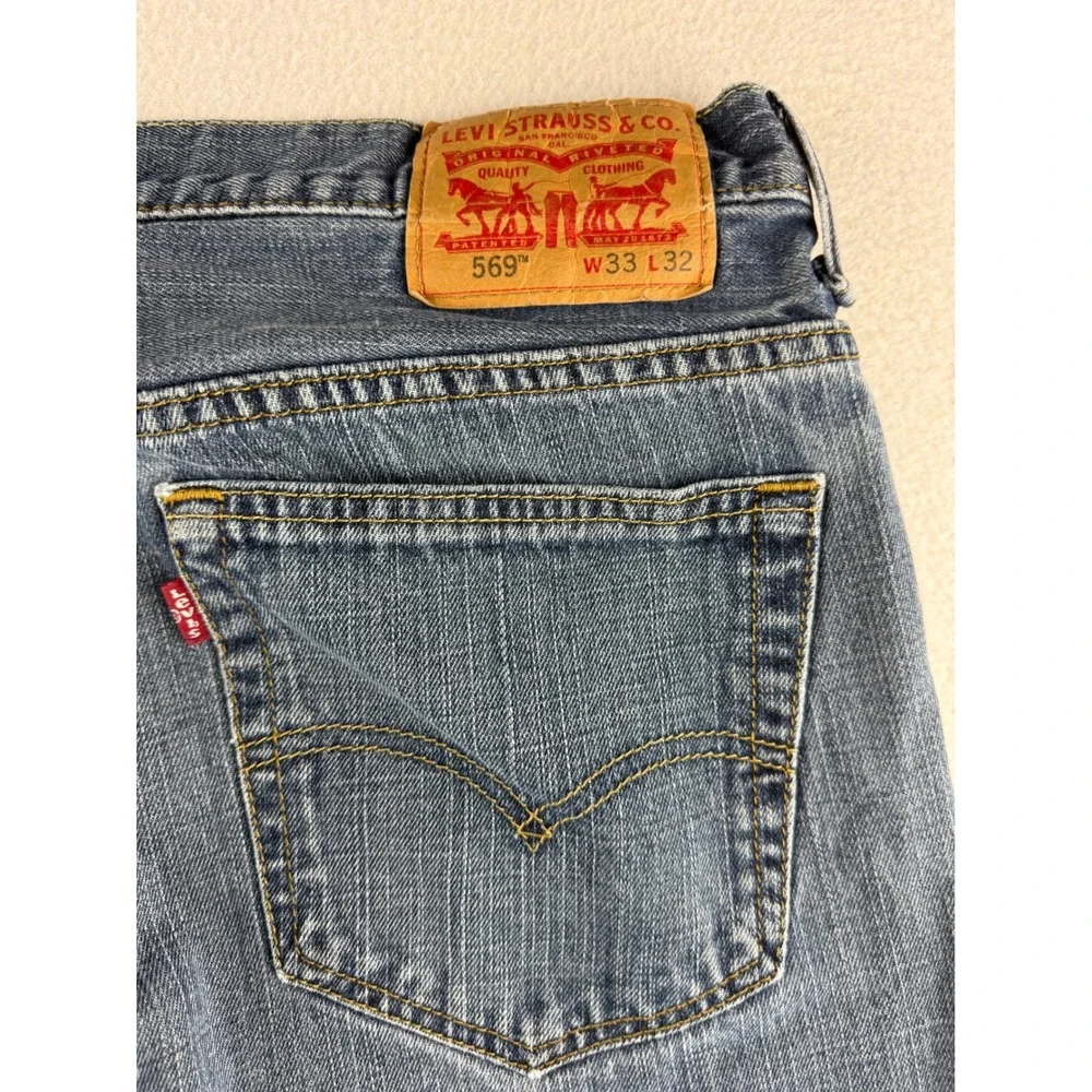 Levis 569 Loose Straight Leg Jeans Mens 33x32 Medium Wash Blue Denim 00569-0110